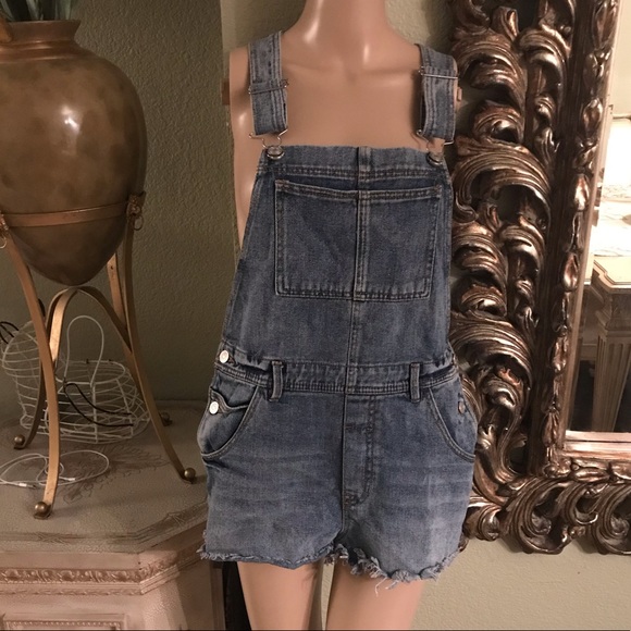 Brandy Melville Pants - Brandy Mellvile shorts